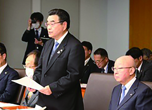 鈴木市長が要望書を茨城・埼玉県知事を提出