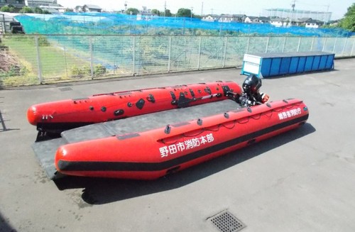 総務省消防庁から貸与された高機能救命ボート