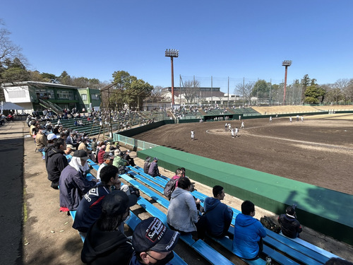 会場