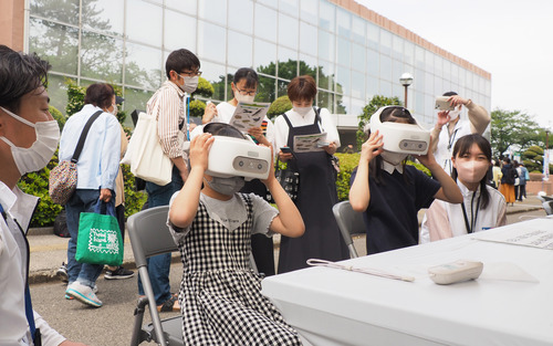 こうのとりの里出展