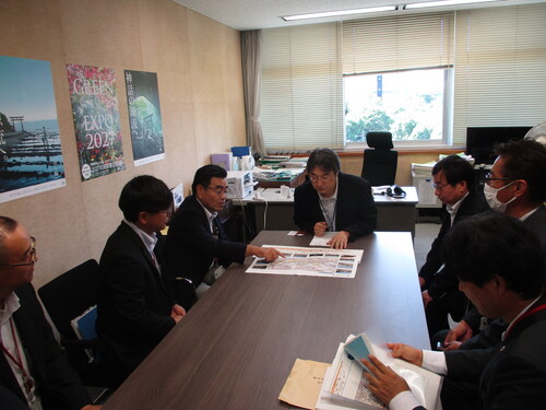 都市部官房長官2