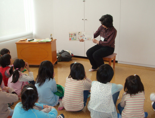 興風図書館おはなし会イメージ写真