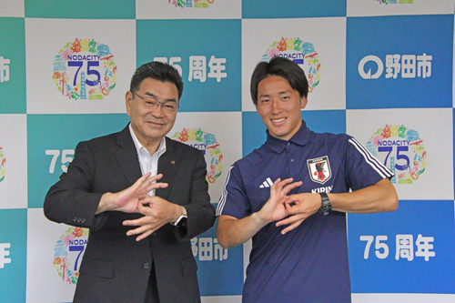 瀧澤選手の表敬訪問時の写真