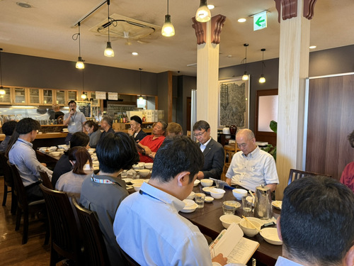 試食会