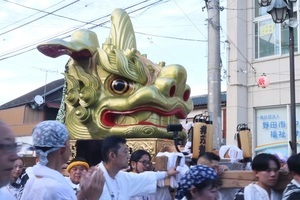 金獅子みこし